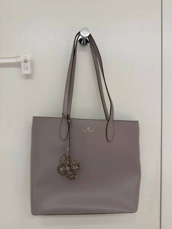 Kate Spade New York Kerri Medium Tote with Charm Grey - Picture 2 of 6